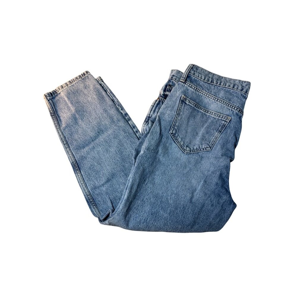 Arizona Highest Rise Light Wash Mom Jean